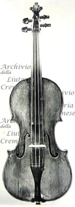 1640-95Violino a.jpg