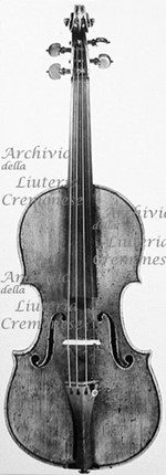 1715-25Violino a.jpg