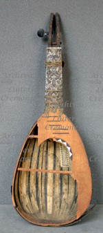 1770Mandolinocremonese a.jpg