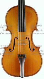 1912Violino a.jpg