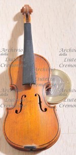 1958ViolinoMiniatura a.jpg