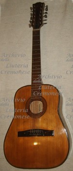 1974Chitarra 12 corde a.jpg