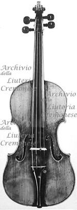 1736cViolinoStrakosch a.jpg