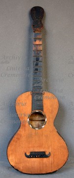 1821Chitarra a.jpg